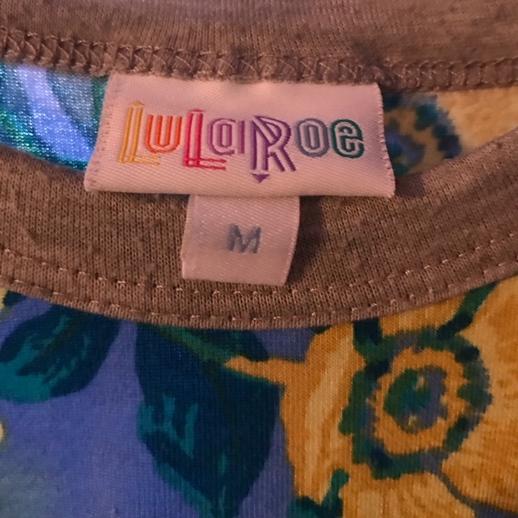 Lularoe Randy floral - Picture 3 of 6